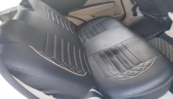 2024 Mahindra XUV300 W4 1.5 DIESEL, Diesel, Manual, 81,729 km, interior