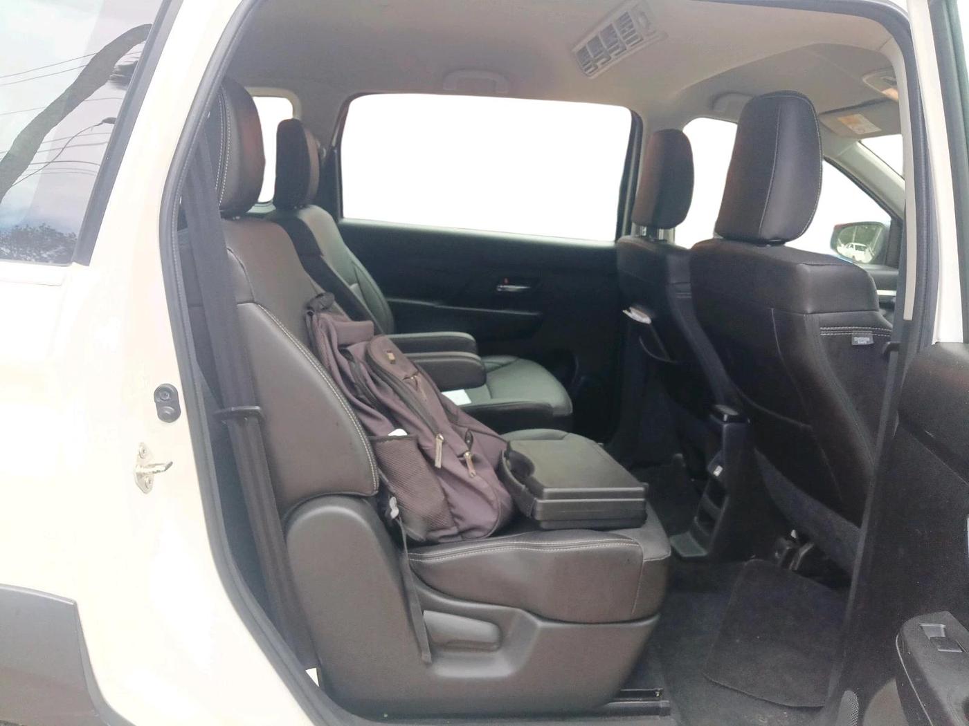 2022 Maruti XL6 ALPHA PLUS AT, Petrol, Automatic, 88,451 km, interior