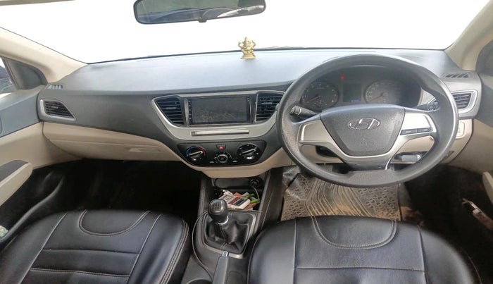 2018 Hyundai Verna 1.4 E PETROL, Petrol, Manual, 1,07,289 km, interior