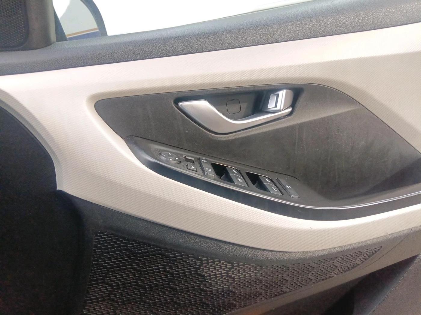 2022 Hyundai Creta SX 1.5 DIESEL, Diesel, Manual, 1,25,771 km, interior