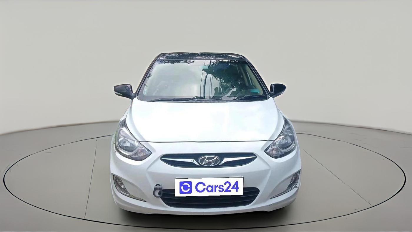 2012 Hyundai Verna FLUIDIC 1.6 CRDI EX, Diesel, Manual, 1,74,562 km, exterior
