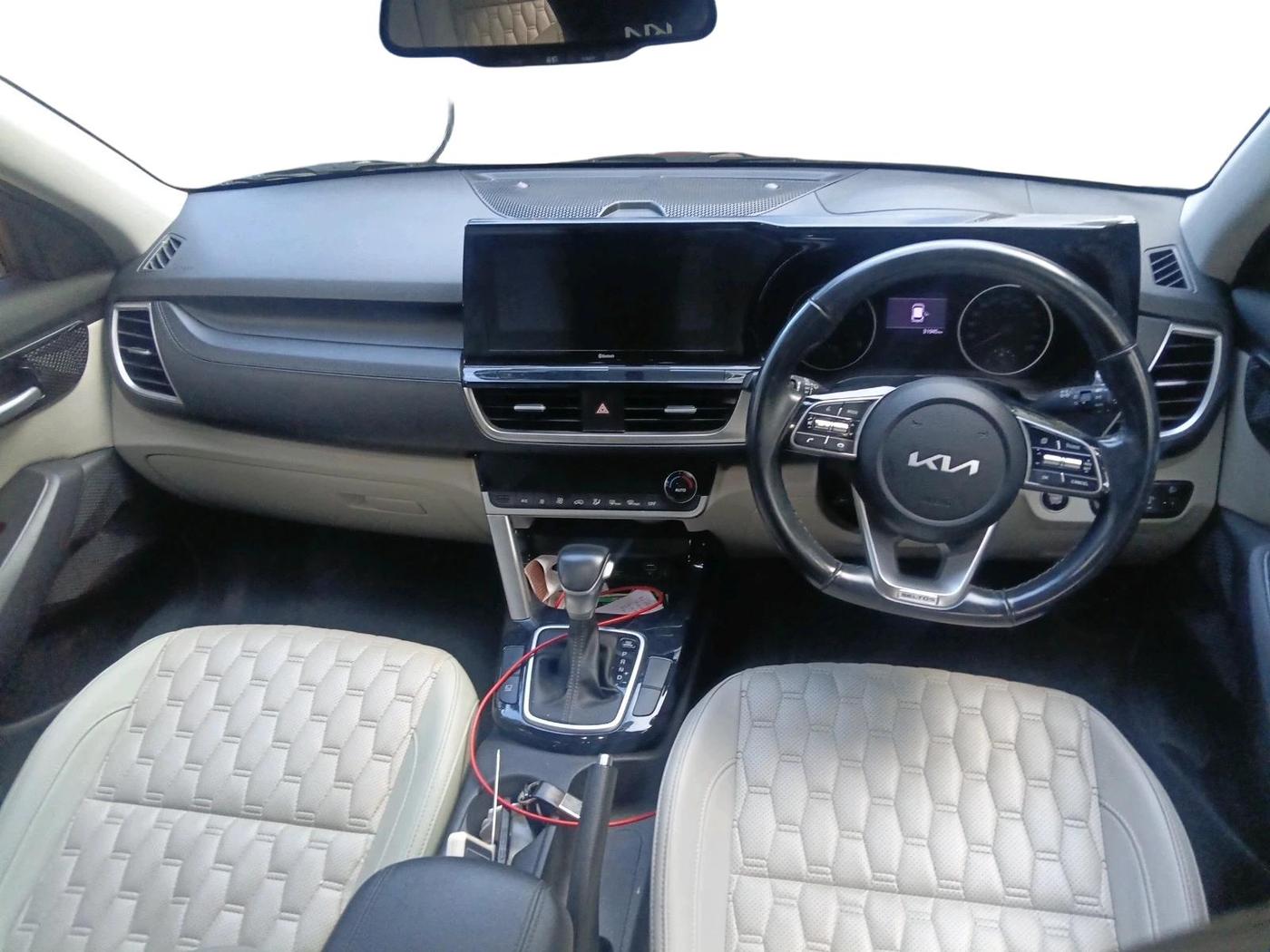2022 KIA SELTOS HTX IVT 1.5 PETROL, Petrol, Automatic, 31,950 km, interior