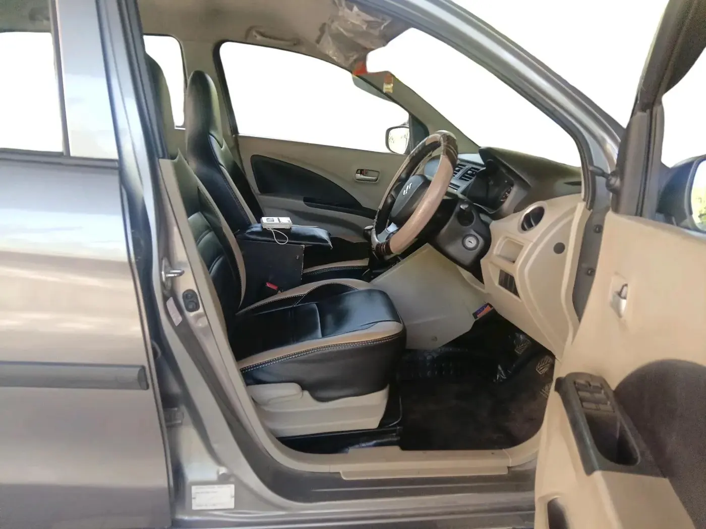 2017 Maruti Celerio VXI, Petrol, Manual, 84,644 km, interior