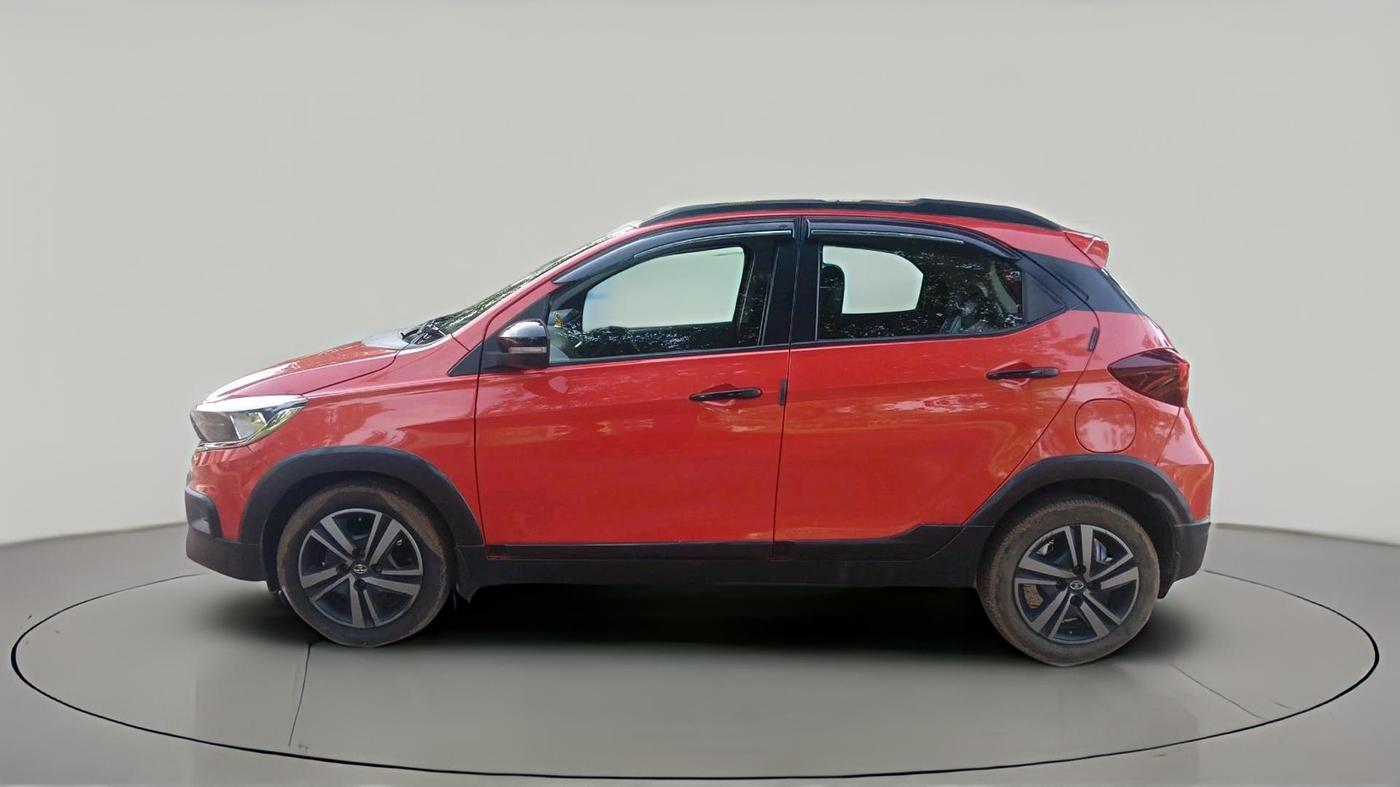 2021 Tata TIAGO NRG XZ AMT, Petrol, Automatic, 30,884 km, exterior