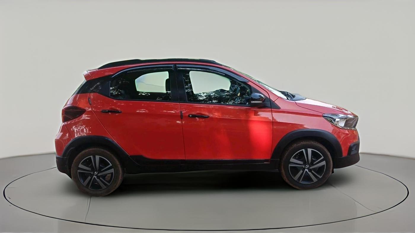 2021 Tata TIAGO NRG XZ AMT, Petrol, Automatic, 30,884 km, exterior