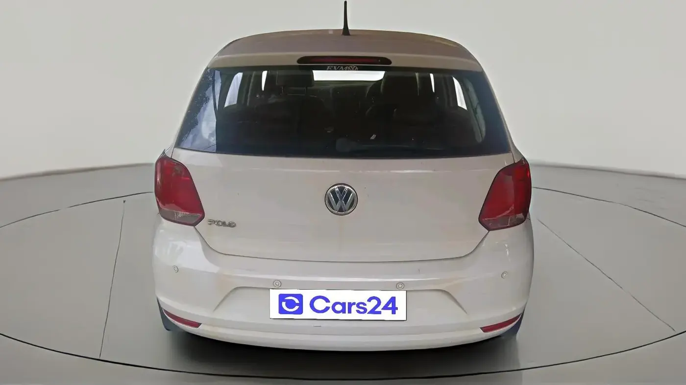 2017 Volkswagen Polo COMFORTLINE 1.2L, Petrol, Manual, 1,11,206 km, exterior