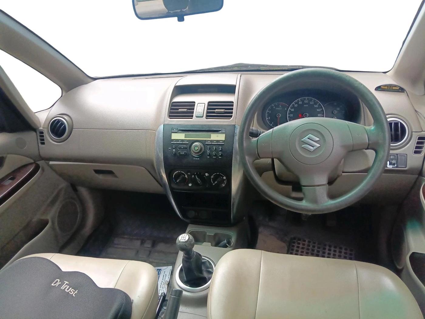 2011 Maruti SX4 VDI, Diesel, Manual, 2,17,933 km, interior