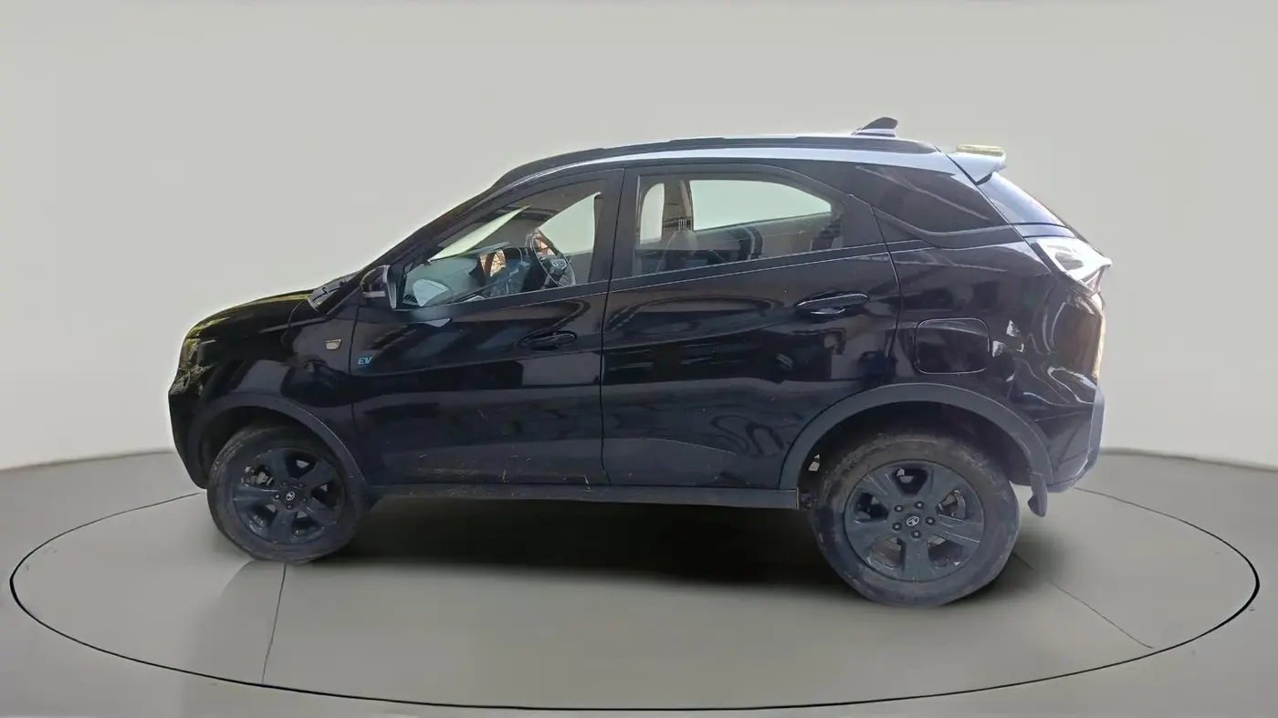2023 Tata NEXON EV XZ PLUS LUX DARK EDITION, Electric, Automatic, 50,446 km, exterior
