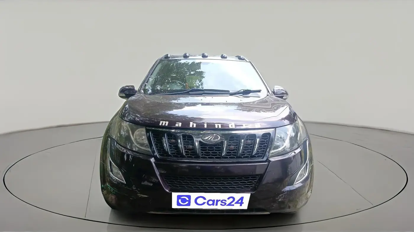 2016 Mahindra XUV500 W6 AT, Diesel, Automatic, 1,31,526 km, exterior