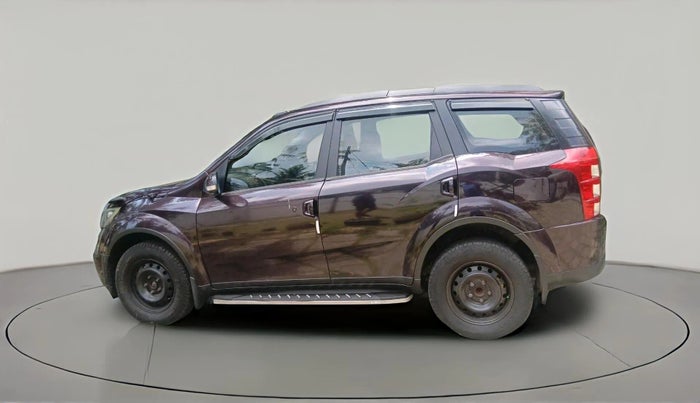 2016 Mahindra XUV500 W6 AT, Diesel, Automatic, 1,31,526 km, exterior