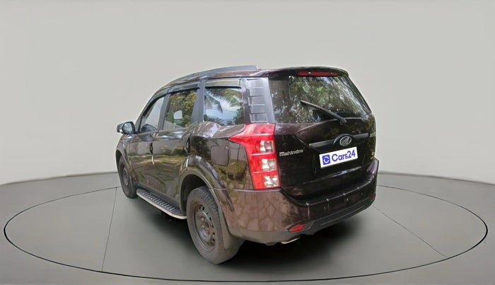 2016 Mahindra XUV500 W6 AT, Diesel, Automatic, 1,31,526 km, exterior