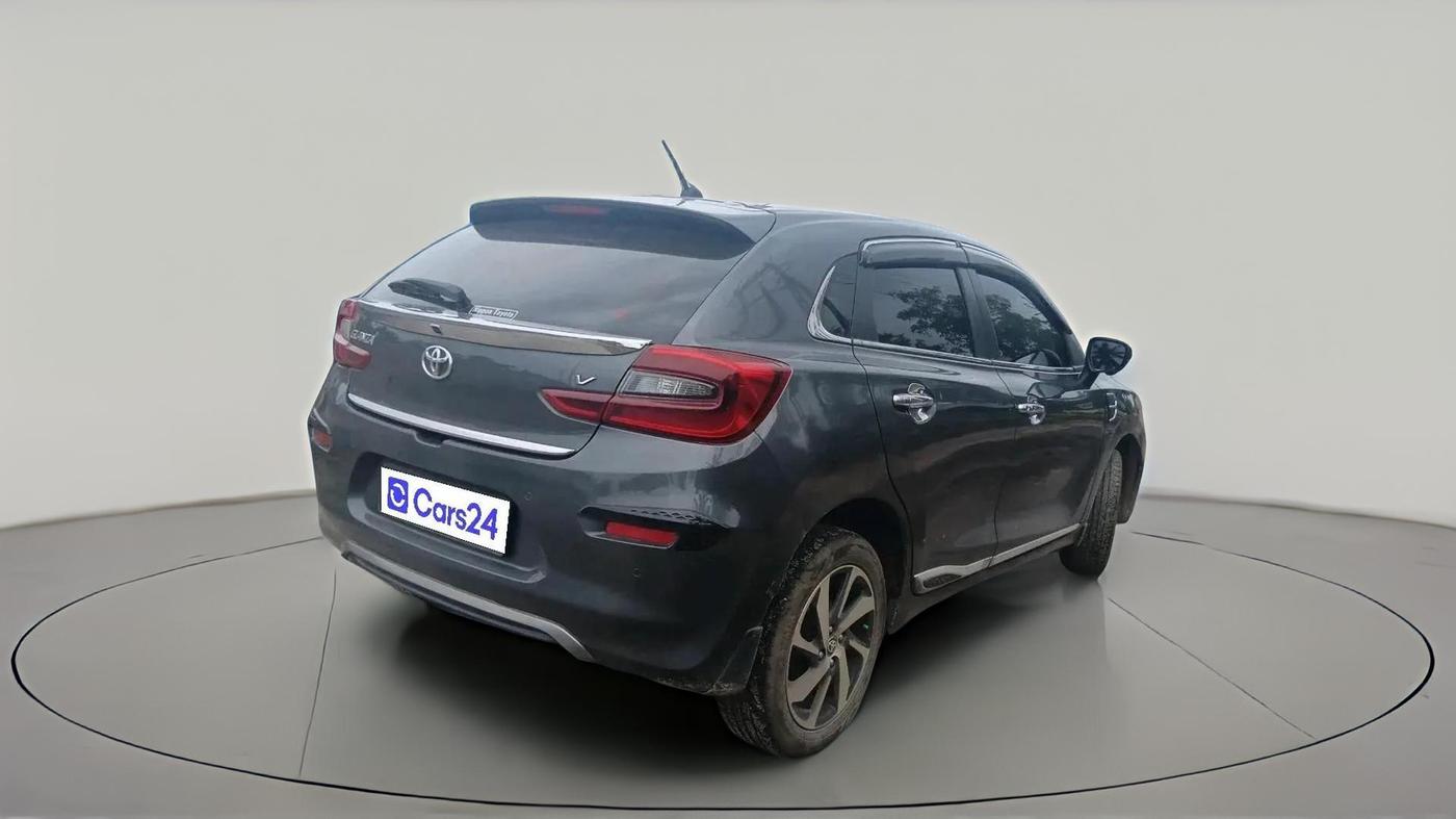 2023 Toyota Glanza V, Petrol, Manual, 38,358 km, exterior