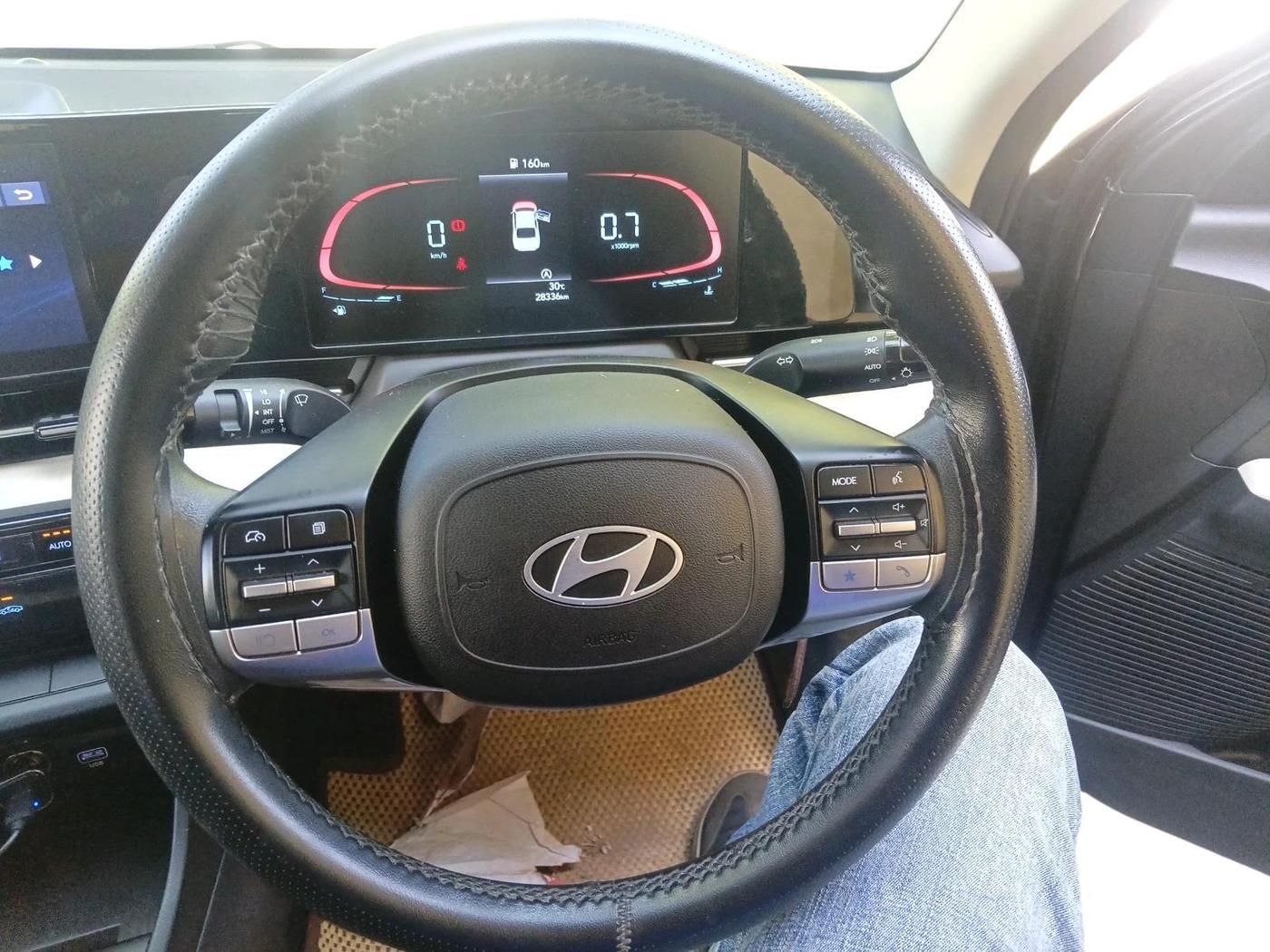 2023 Hyundai Verna S MT 1.5 MPI, Petrol, Manual, 28,341 km, interior