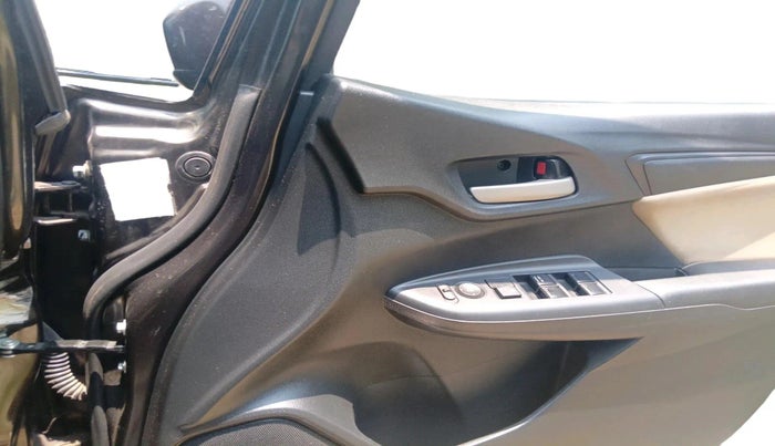 2017 Honda Jazz 1.2L I-VTEC SV, Petrol, Manual, 35,725 km, interior