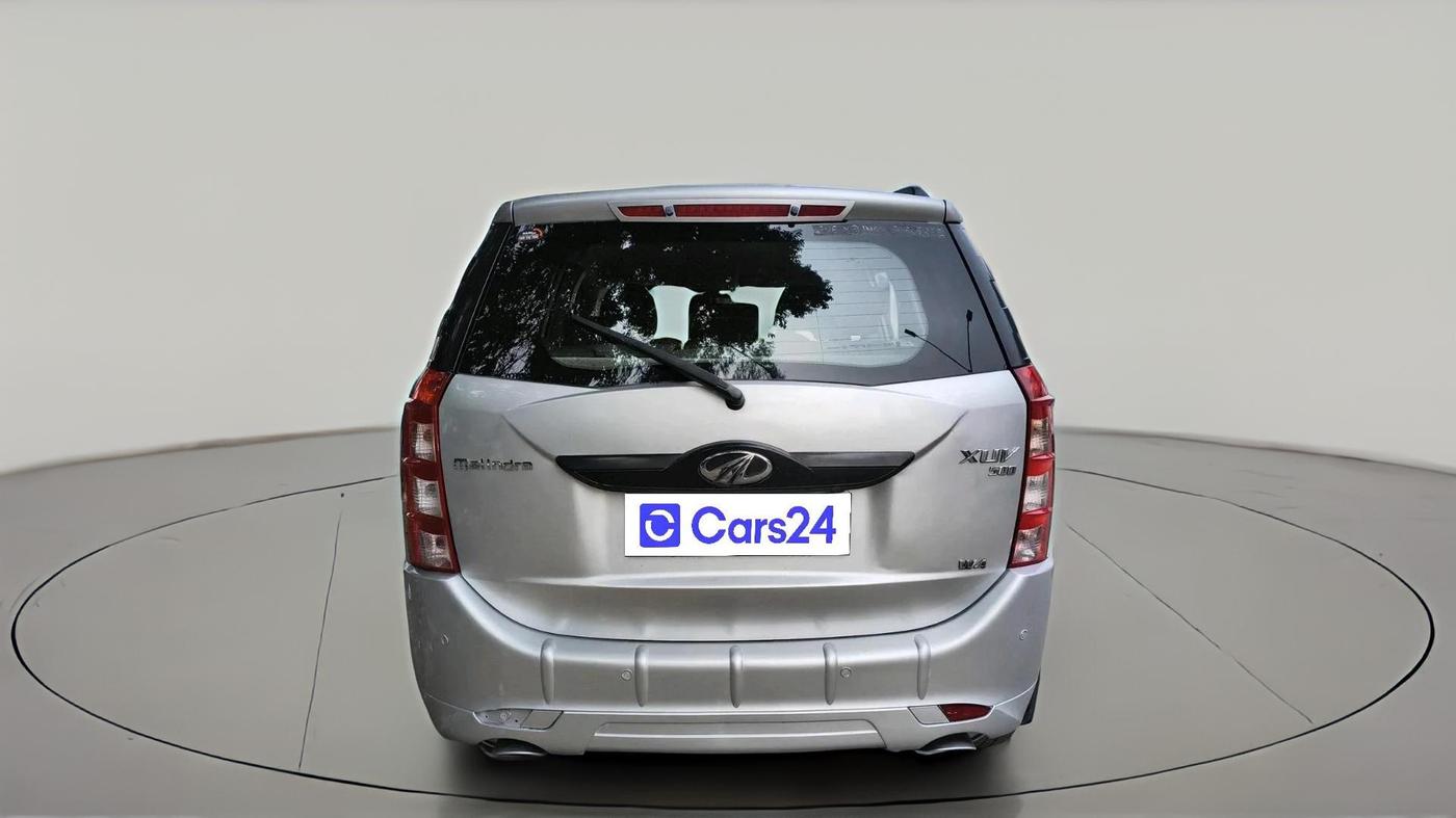 2016 Mahindra XUV500 W4 1.99, Diesel, Manual, 1,02,635 km, exterior