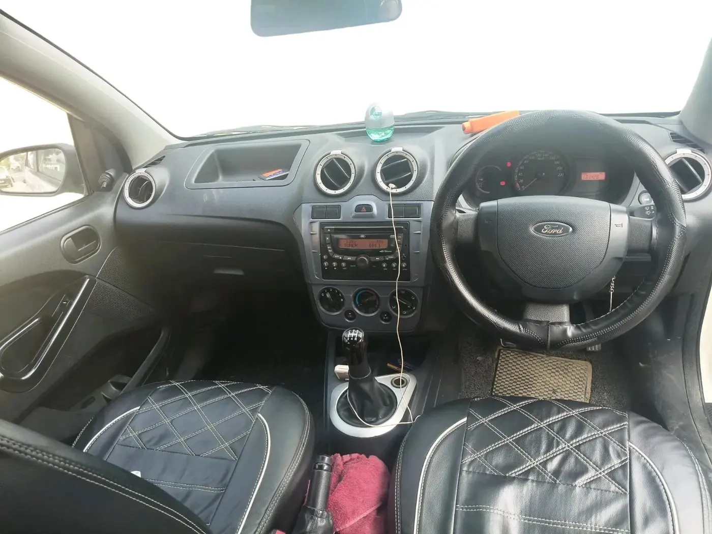 2014 Ford Figo EXI 1.4 DIESEL, Diesel, Manual, 1,31,440 km, interior