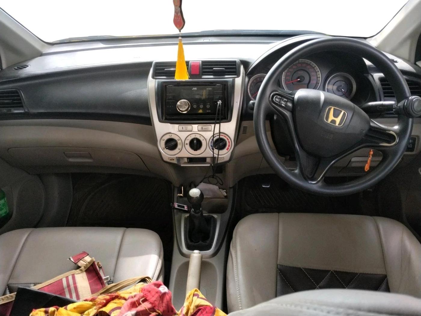 2011 Honda City 1.5L I-VTEC E MT, CNG, Manual, 73,016 km, interior