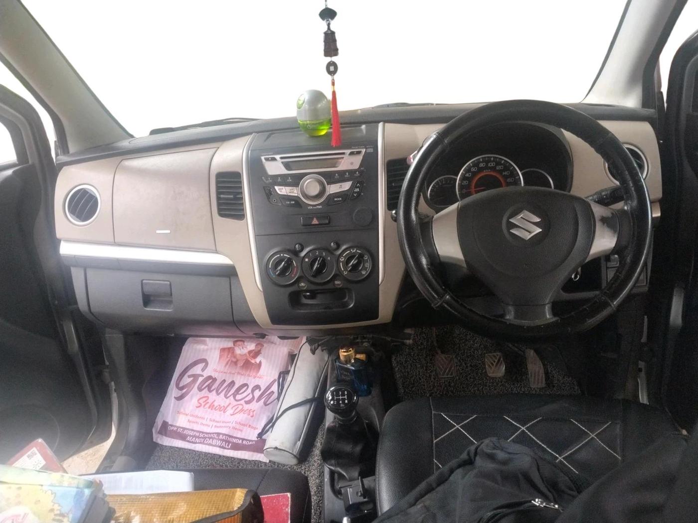 2015 Maruti Wagon R 1.0 VXI, Petrol, Manual, 1,07,220 km, interior