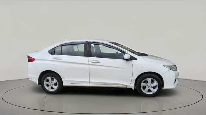 2015 Honda City 1.5L I-DTEC V, Diesel, Manual, 86,348 km, exterior