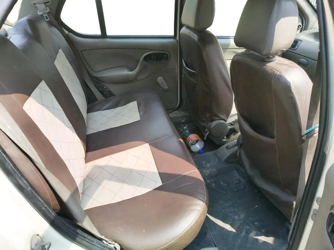 2011 Tata Indigo ECS LS TDI , Diesel, Manual, 98,700 km, interior