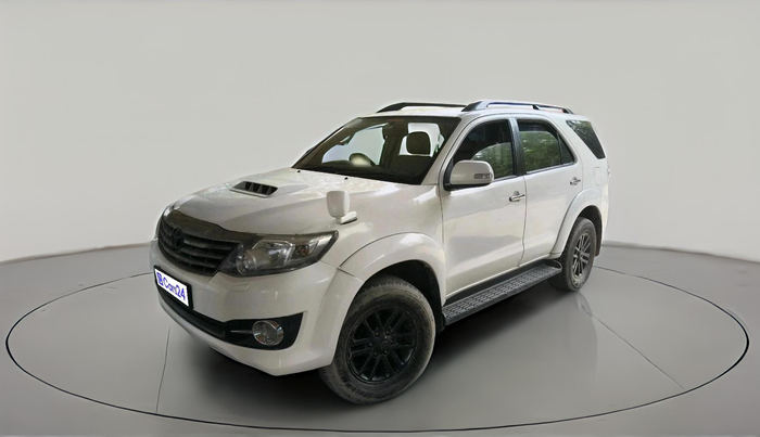 2015 Toyota Fortuner 3.0 4X2 MT, Diesel, Manual, 1,31,330 km, exterior