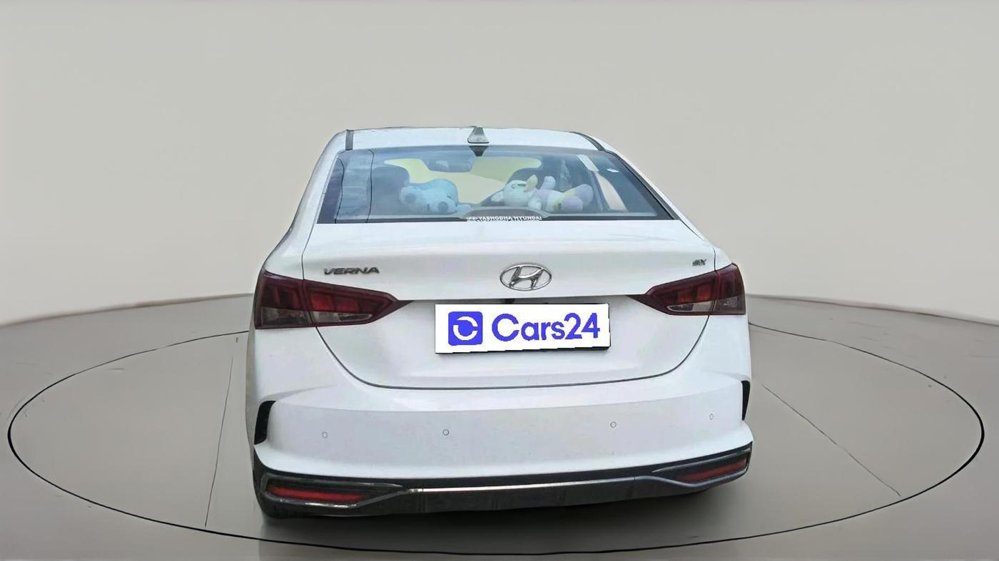 2022 Hyundai Verna SX 1.5 VTVT, Petrol, Manual, 20,018 km, exterior