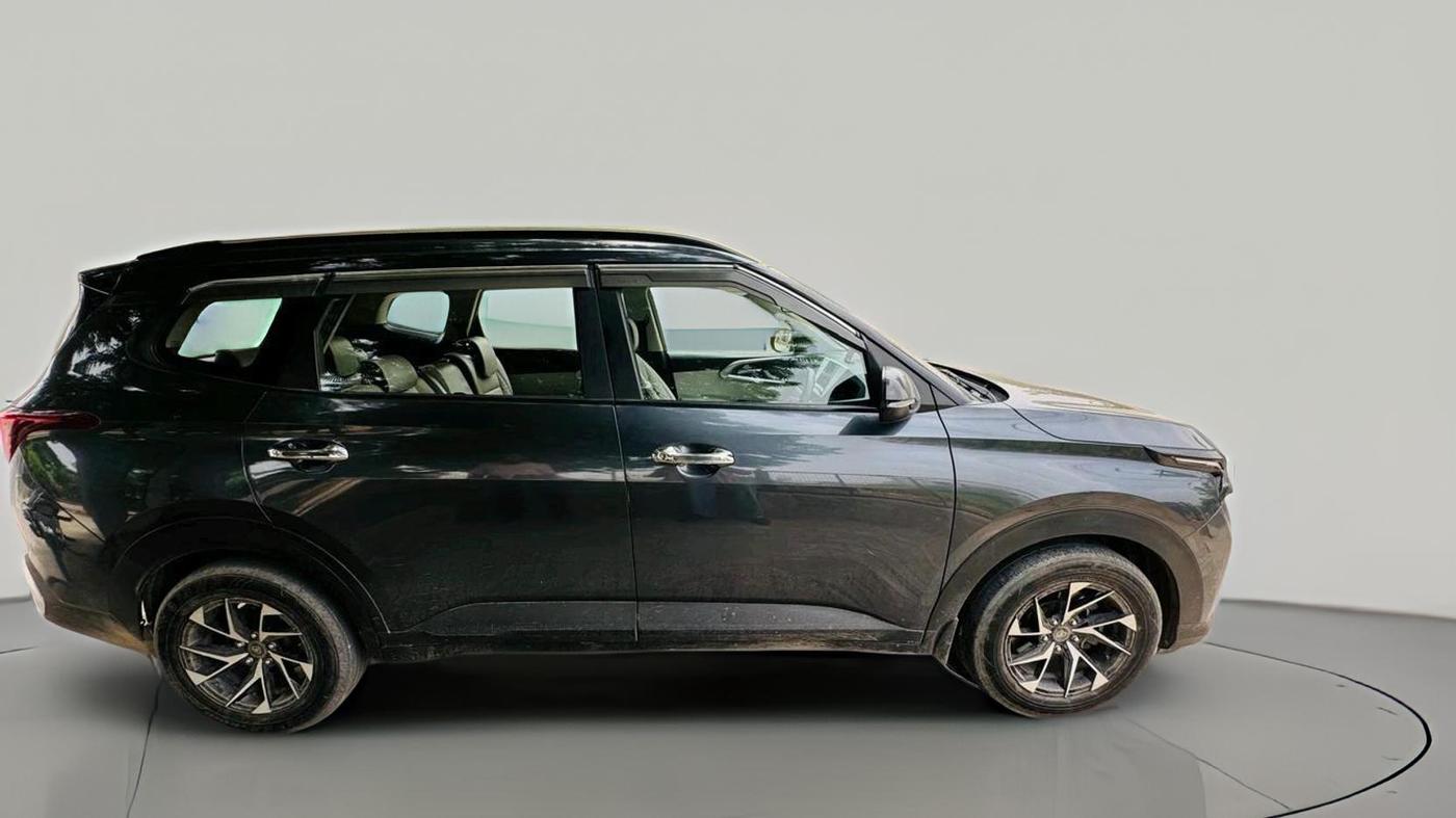 2024 KIA CARENS Premium (O) 1.5 Diesel MT 7 STR, Diesel, Manual, 1,10,670 km, exterior