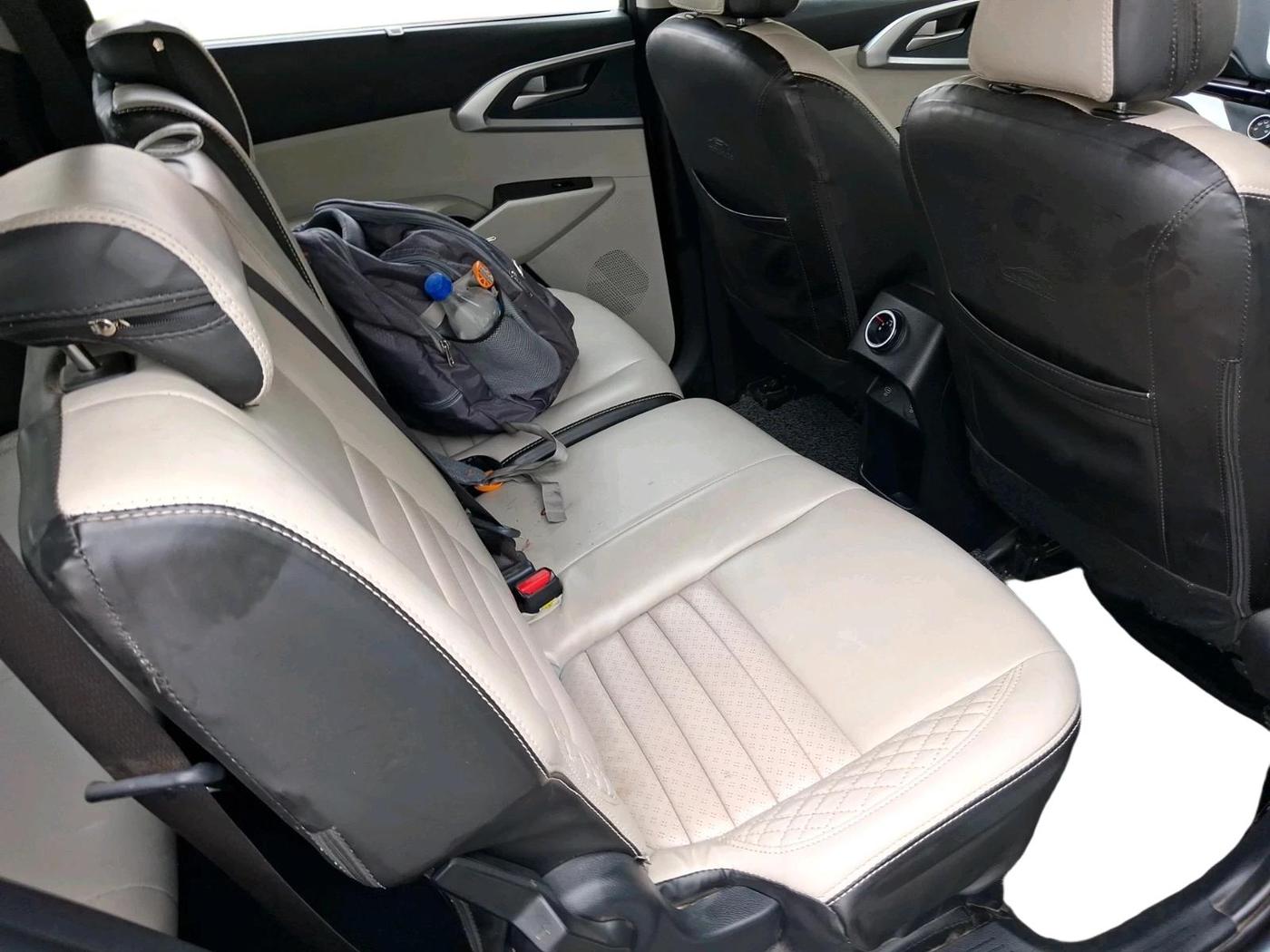 2024 KIA CARENS Premium (O) 1.5 Diesel MT 7 STR, Diesel, Manual, 1,10,670 km, interior