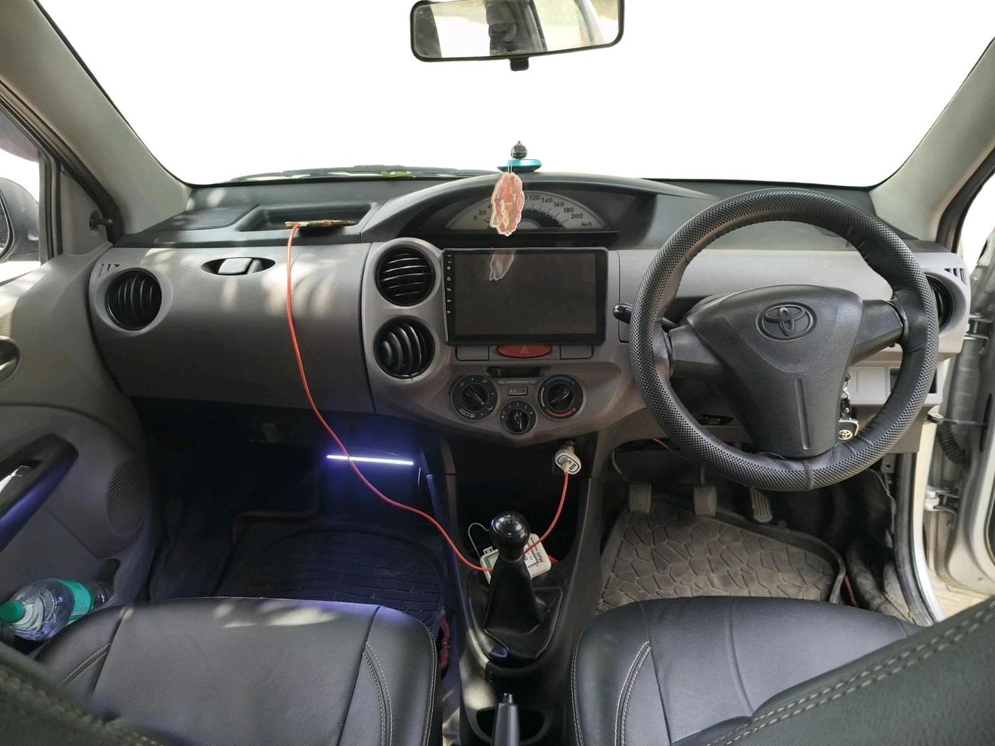 2011 Toyota Etios G, Petrol, Manual, 1,08,682 km, interior