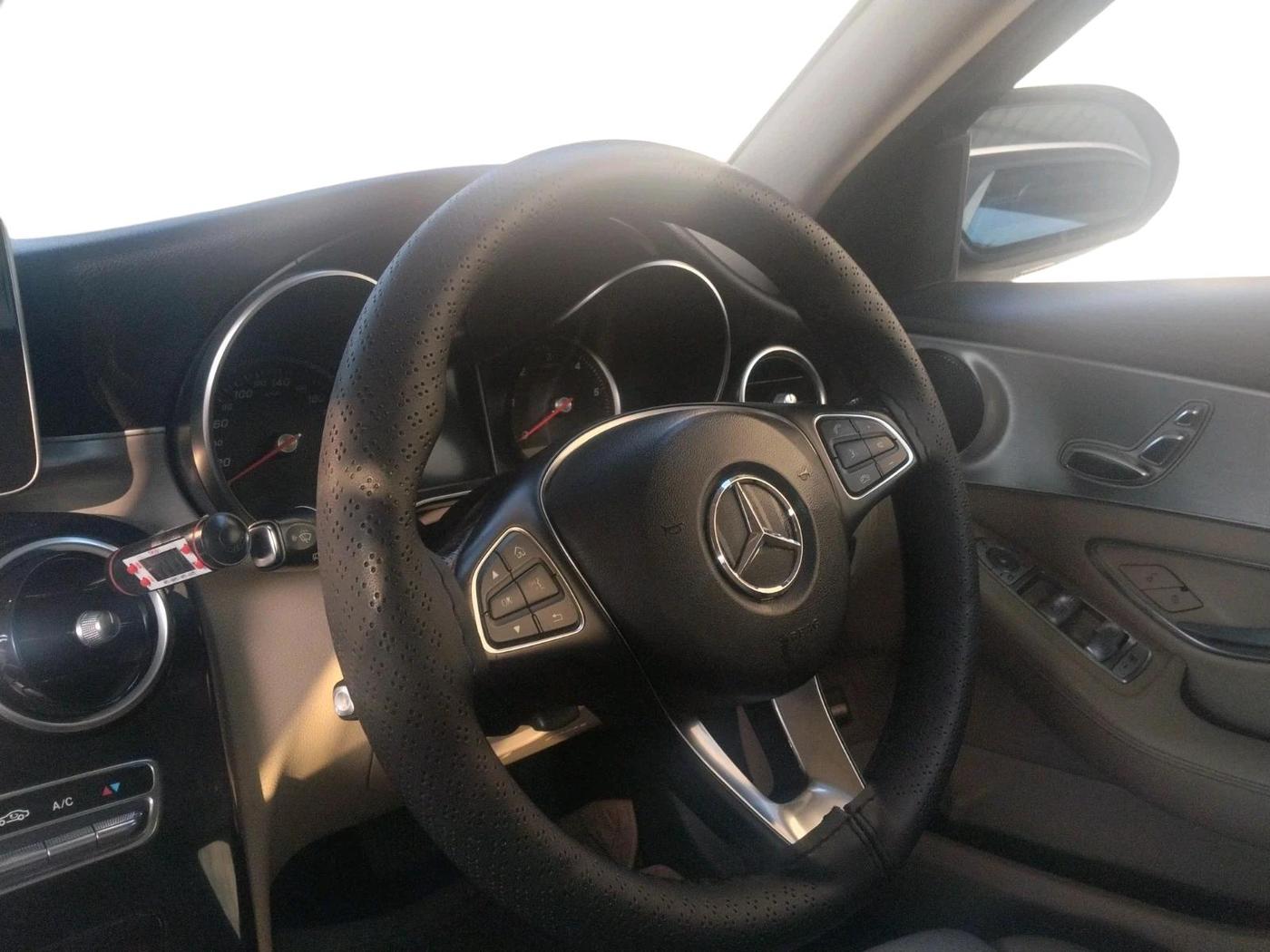 2017 Mercedes Benz C Class 220d, Diesel, Automatic, 1,79,878 km, interior