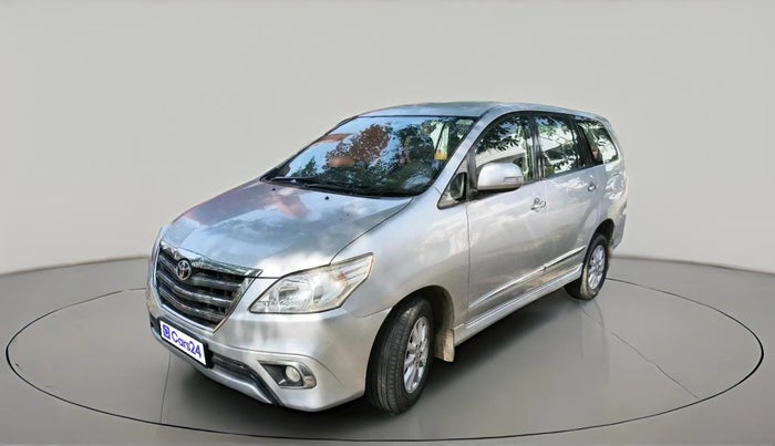 2014 Toyota Innova 2.5 VX 7 STR, Diesel, Manual, 1,37,808 km, exterior