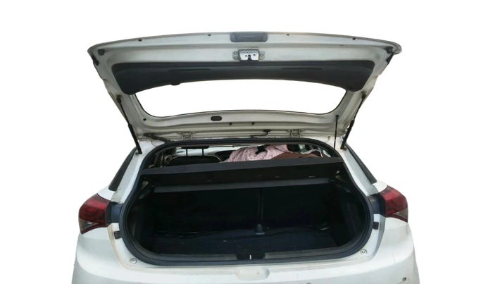 2017 Hyundai Elite i20 ASTA 1.4 CRDI (O), Diesel, Manual, 3,45,624 km, exterior