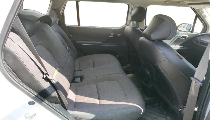 2025 KIA SYROS HTK (O) 1.0 Turbo 6MT, Petrol, Manual, 16,898 km, interior