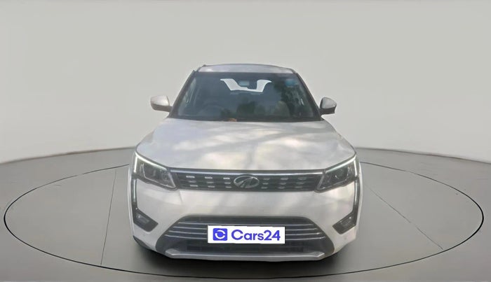2021 Mahindra XUV300 W8 (O) 1.2 PETROL, Petrol, Manual, 44,100 km, exterior