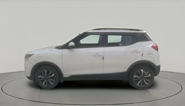 2021 Mahindra XUV300 W8 (O) 1.2 PETROL, Petrol, Manual, 44,100 km, exterior