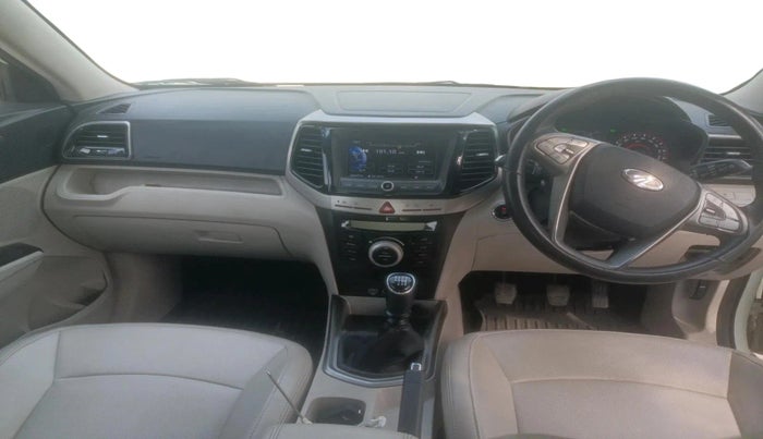 2021 Mahindra XUV300 W8 (O) 1.2 PETROL, Petrol, Manual, 44,100 km, interior