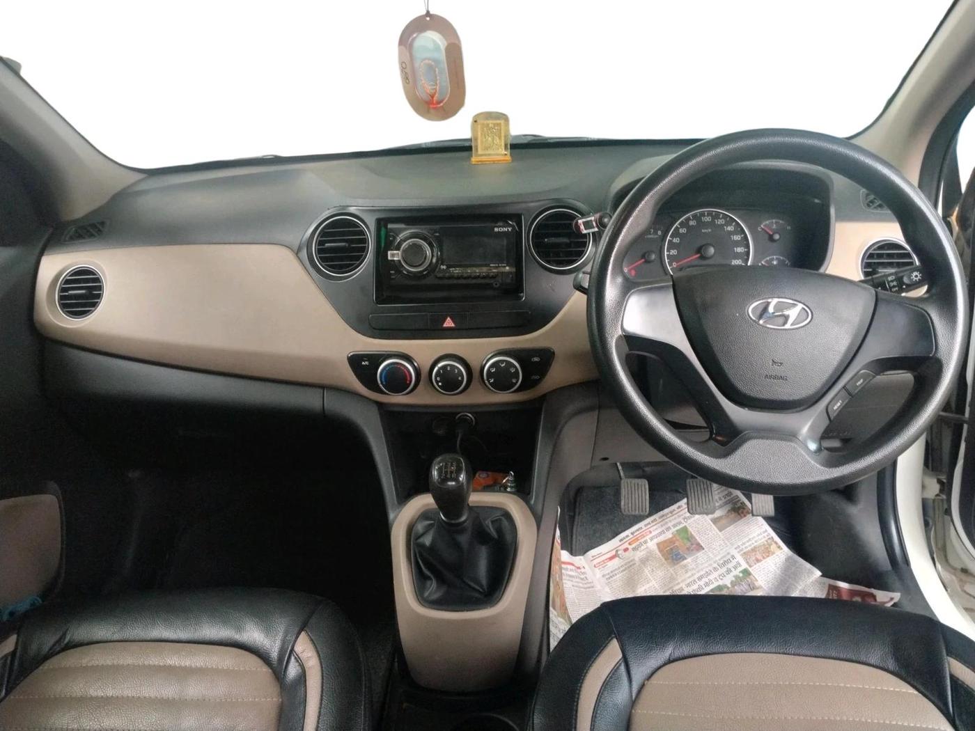 2017 Hyundai Grand i10 MAGNA 1.2 KAPPA VTVT, Petrol, Manual, 95,518 km, interior
