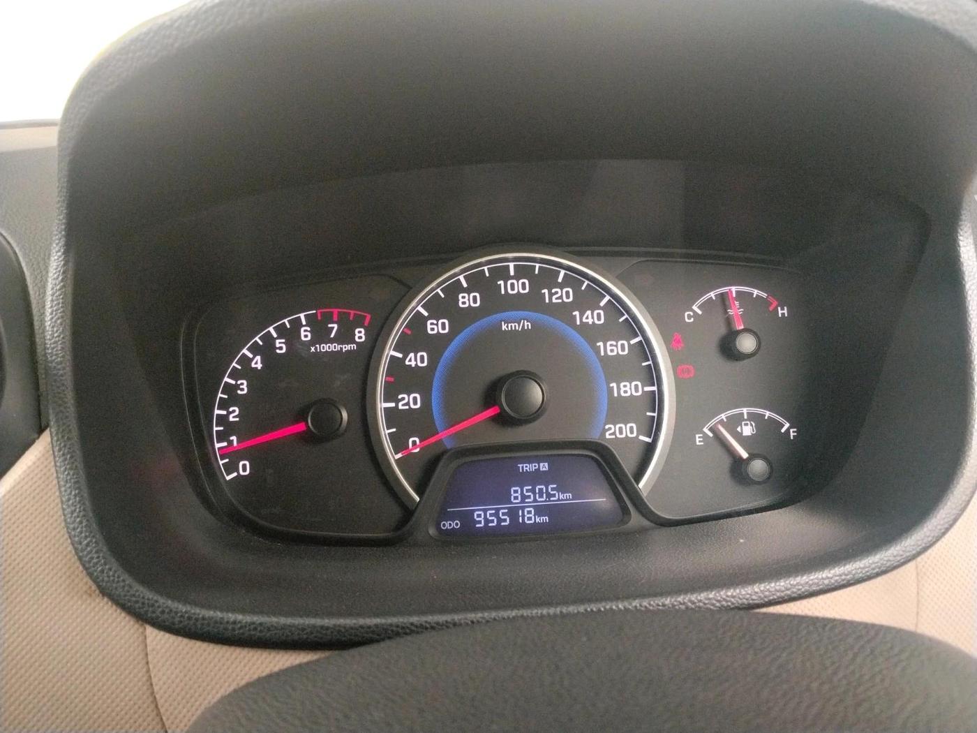 2017 Hyundai Grand i10 MAGNA 1.2 KAPPA VTVT, Petrol, Manual, 95,518 km, interior