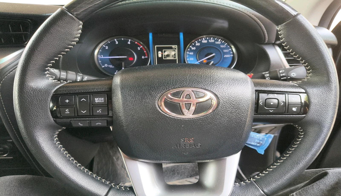 2024 Toyota Fortuner 4X2 MT 2.8 DIESEL, Diesel, Manual, 45,852 km, interior