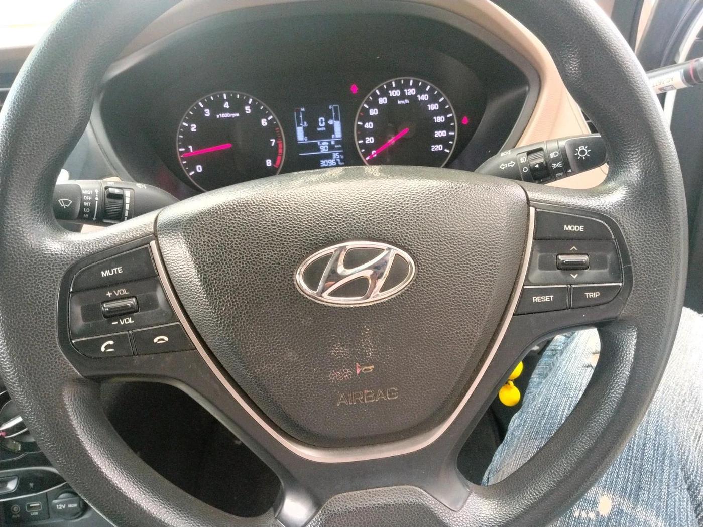 2018 Hyundai Elite i20 SPORTZ 1.2, Petrol, Manual, 30,967 km, interior