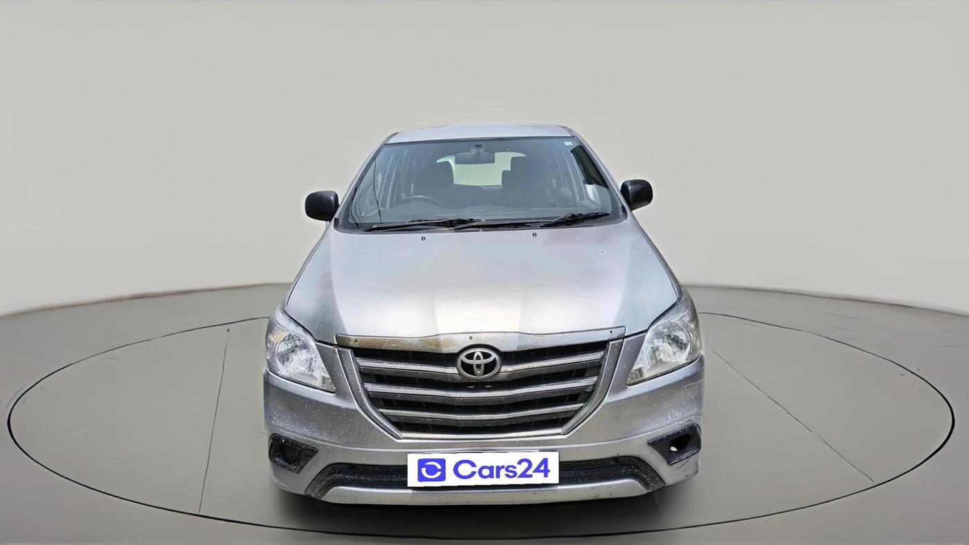 2015 Toyota Innova 2.5 GX 7 STR, Diesel, Manual, 2,03,925 km, exterior
