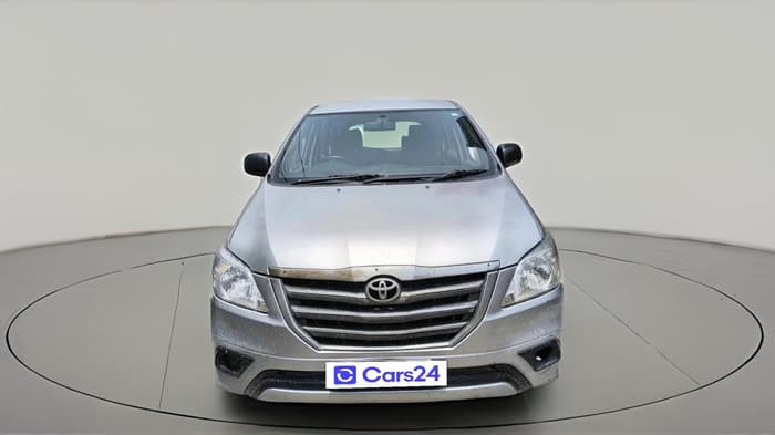 2015 Toyota Innova 2.5 GX 7 STR, Diesel, Manual, 2,03,925 km, exterior