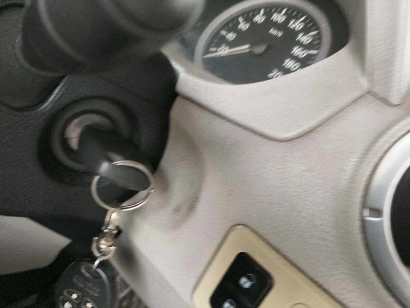 2012 Mahindra Verito 1.5 D4, Diesel, Manual, 1,55,647 km, interior