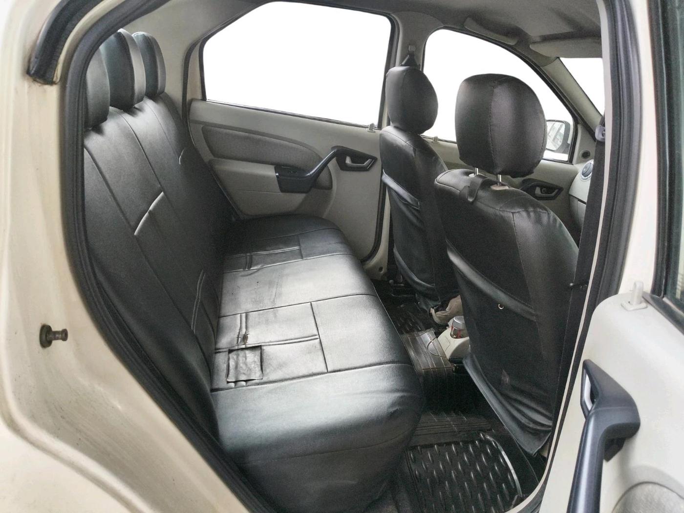 2012 Mahindra Verito 1.5 D4, Diesel, Manual, 1,55,647 km, interior