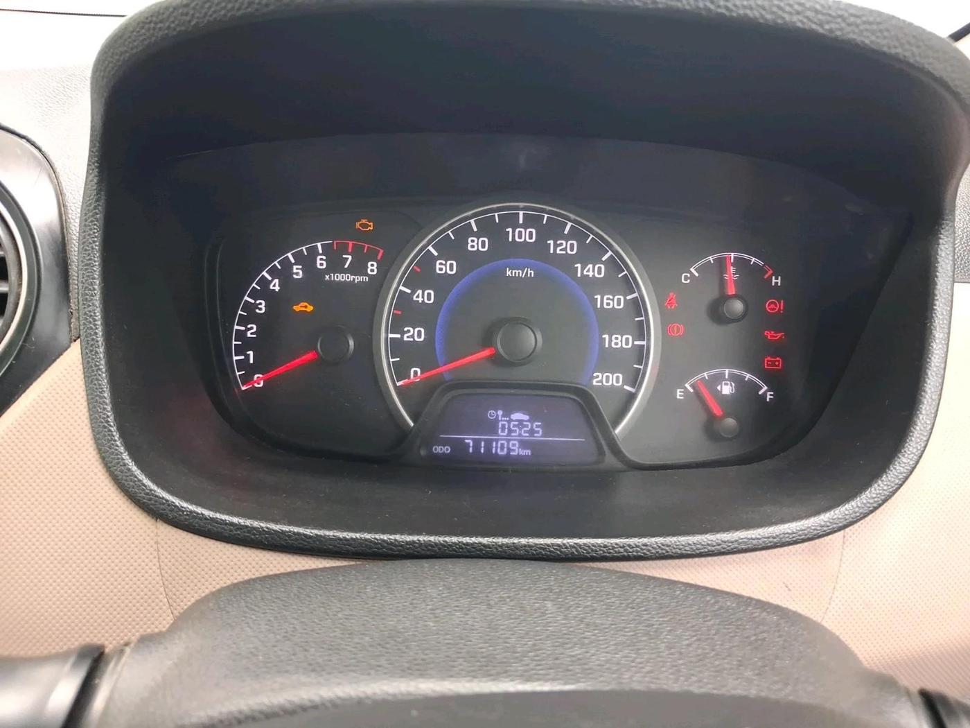 2016 Hyundai Grand i10 MAGNA 1.2 KAPPA VTVT, Petrol, Manual, 71,109 km, interior