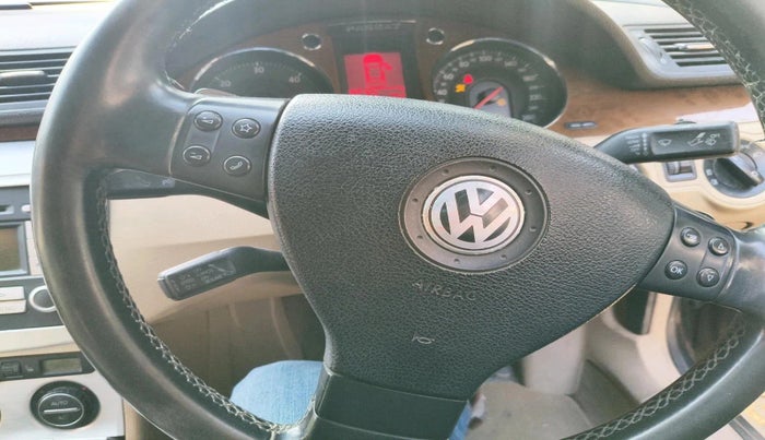 2008 Volkswagen Passat HIGHLINE DSG, Diesel, Automatic, 1,85,948 km, interior