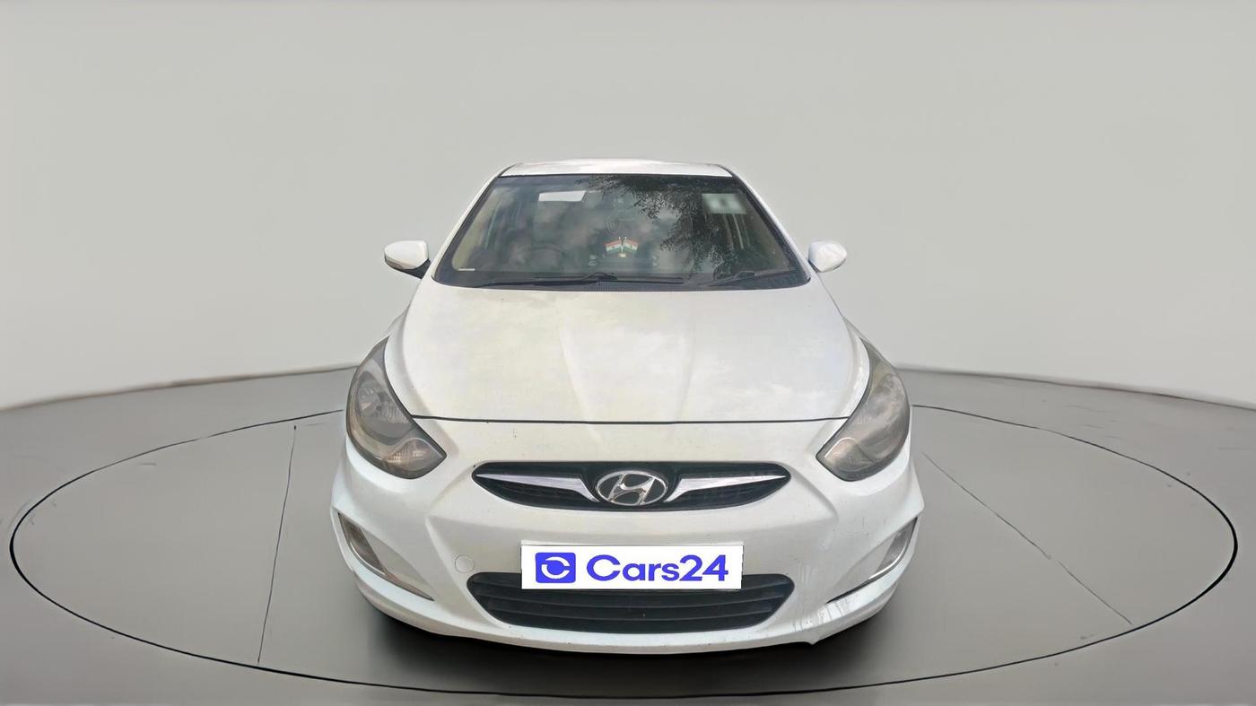 2012 Hyundai Verna FLUIDIC 1.4 CRDI EX, Diesel, Manual, 1,29,795 km, exterior