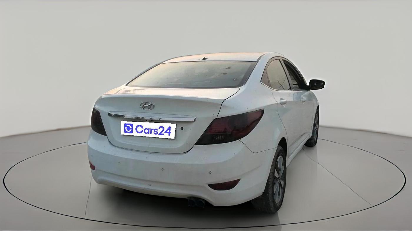 2012 Hyundai Verna FLUIDIC 1.4 CRDI EX, Diesel, Manual, 1,29,795 km, exterior