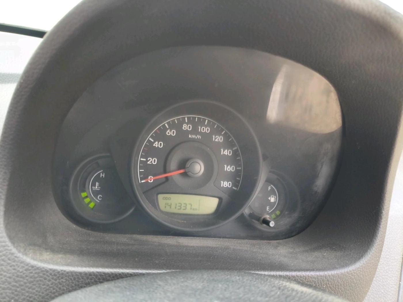 2012 Hyundai Eon D-LITE+, Petrol, Manual, 1,41,337 km, interior