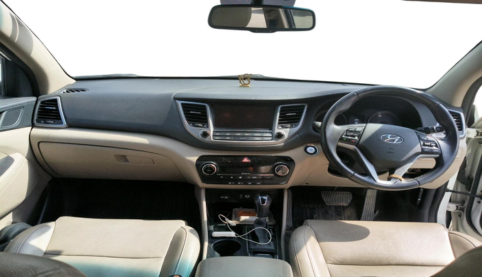 2016 Hyundai Tucson GLS 2WD AT DIESEL, Diesel, Automatic, 90,000 km, interior